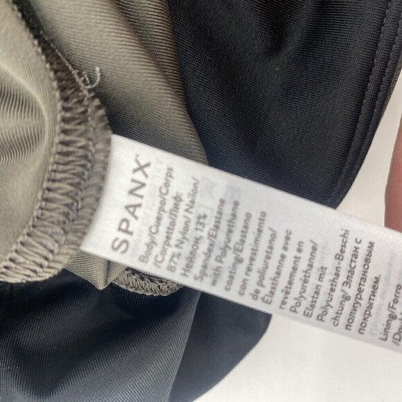 SPANX Women's Size M Faux Leather Gray Coated Leggings Slimming - Picture 13 of 14
